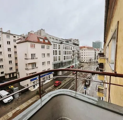 Livin' La Wilda Local